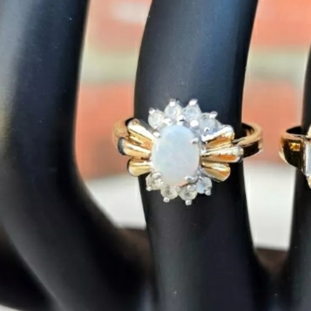 Host Pick Elegant Estate Genuine Fire Opal Women's Ring - Picture 4 of 4